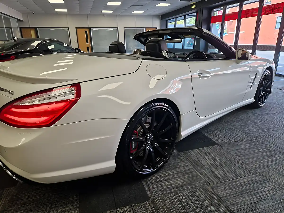 Used 2014 Mercedes-Benz Sl SL63 AMG White - Interior and Exterior details 10