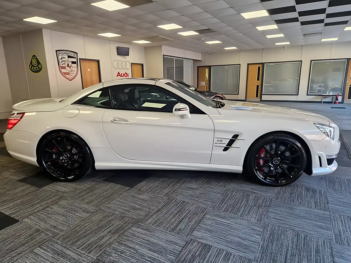 Used 2014 Mercedes-Benz Sl SL63 AMG White - Interior and Exterior details 9