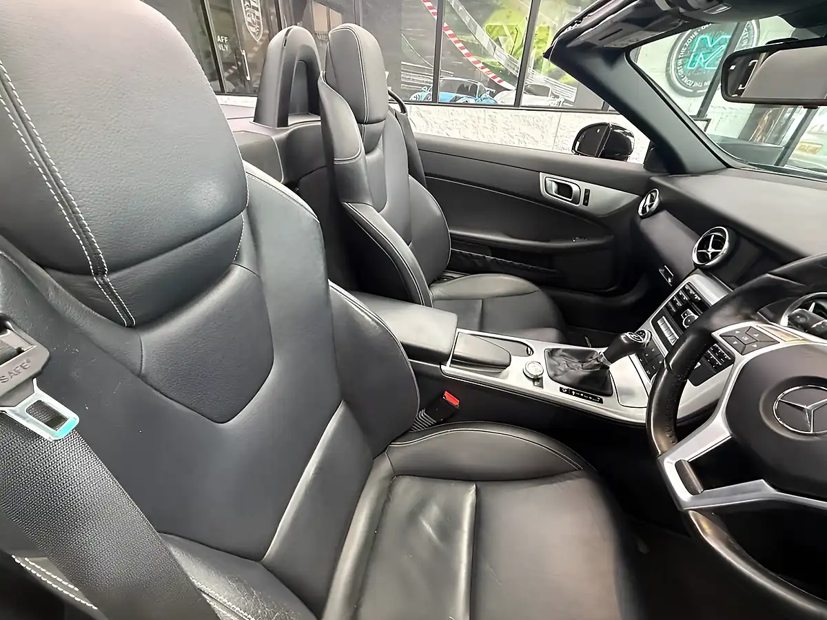 Used 2014 Mercedes-Benz Slk AMG Sport Black - Interior and Exterior details 8
