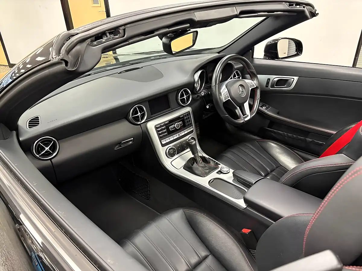 Used 2014 Mercedes-Benz Slk AMG Sport Black - Interior and Exterior details 18