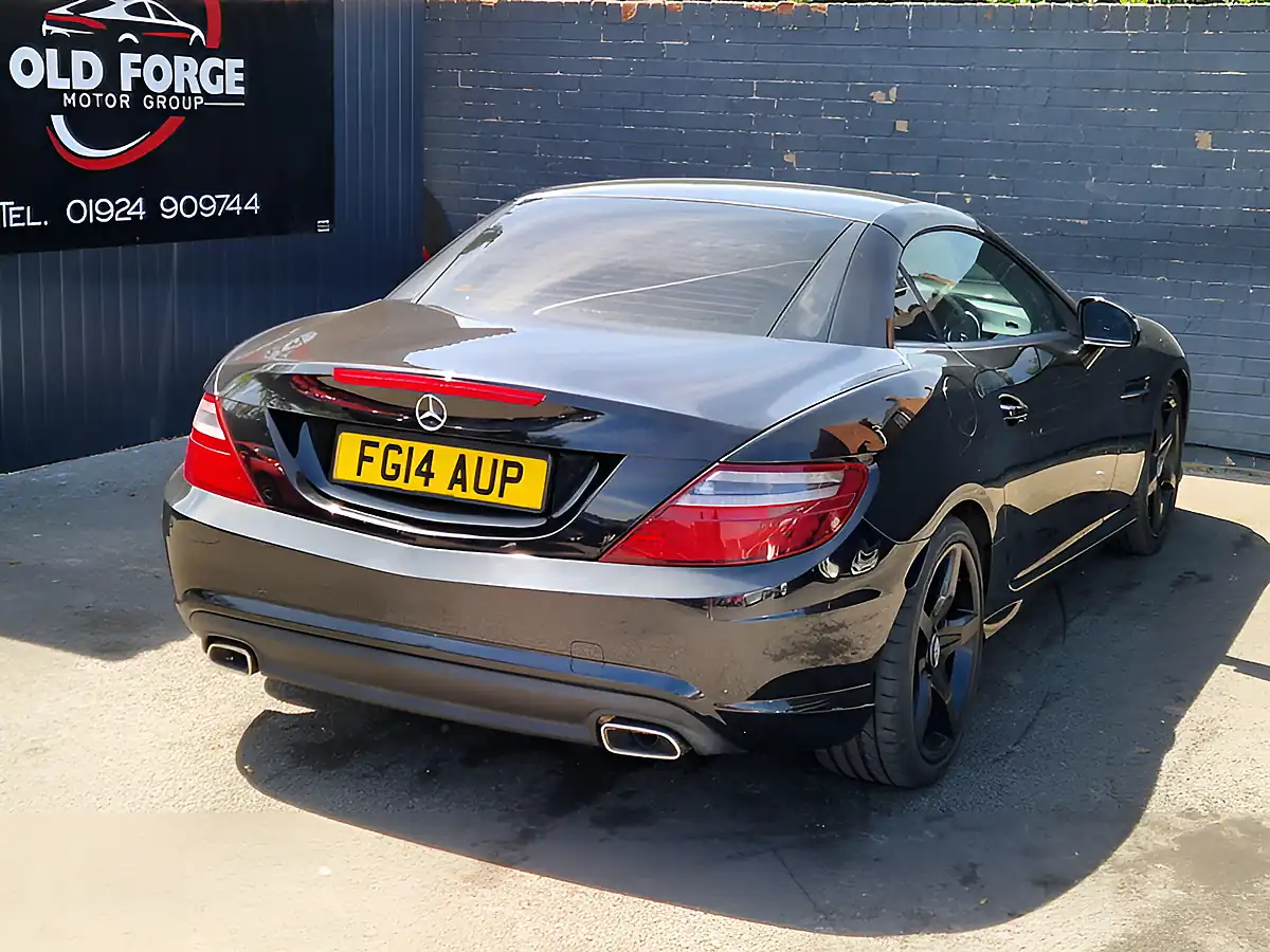 Used 2014 Mercedes-Benz Slk AMG Sport Black - Interior and Exterior details 10