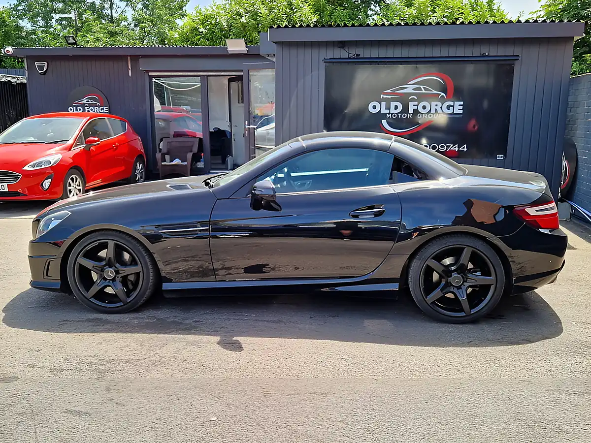 Used 2014 Mercedes-Benz Slk AMG Sport Black - Interior and Exterior details 11