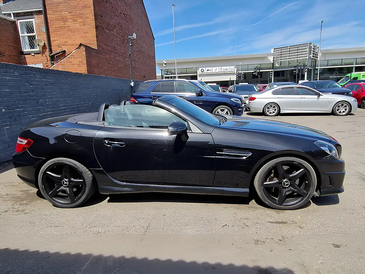 Used 2014 Mercedes-Benz Slk AMG Sport Black - Interior and Exterior details 7