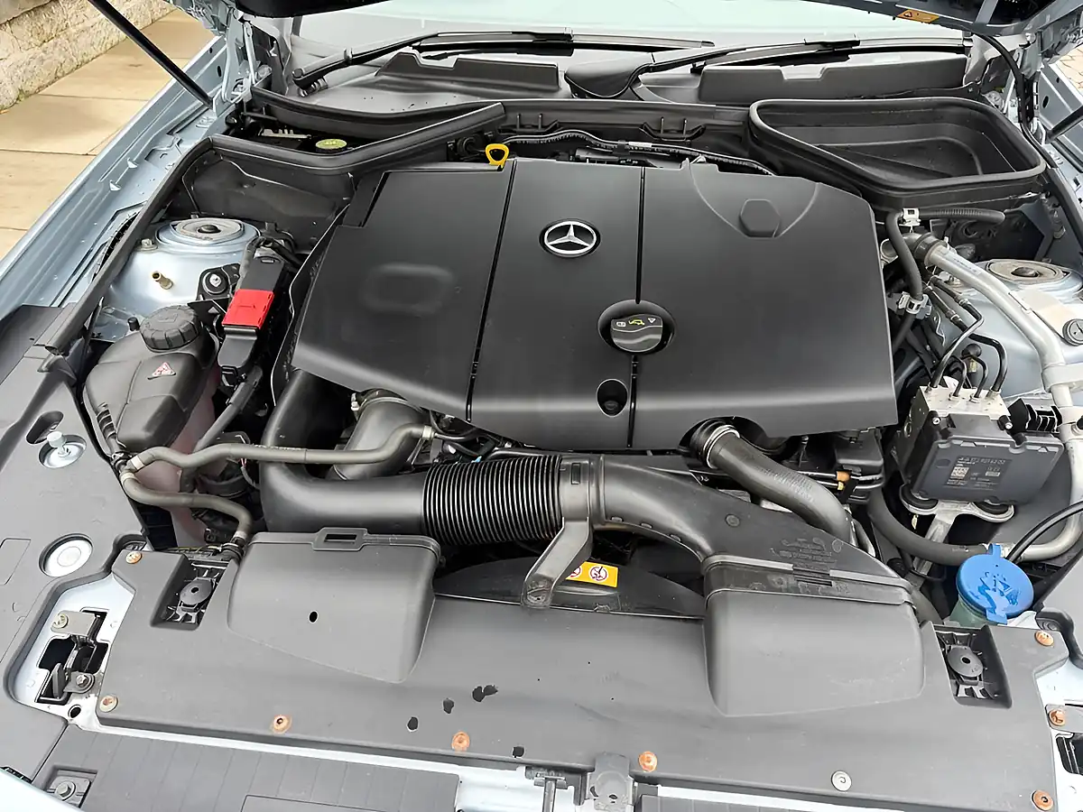Used 2014 Mercedes-Benz Slk AMG Sport Diamond Silver - Interior and Exterior details 16