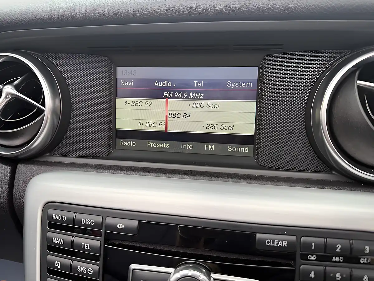 Used 2014 Mercedes-Benz Slk AMG Sport Diamond Silver - Interior and Exterior details 20