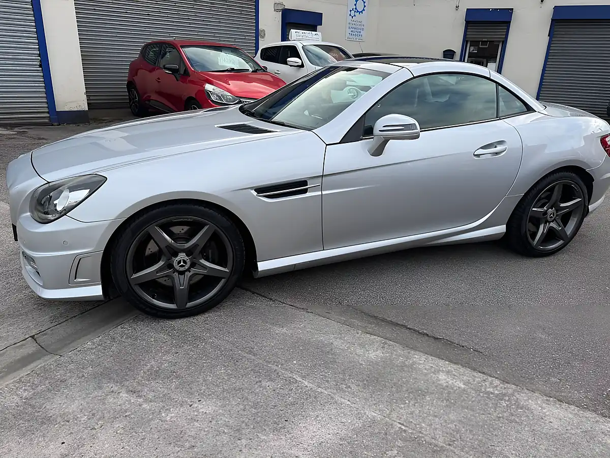 Used 2014 Mercedes-Benz Slk AMG Sport Iridium Silver - Interior and Exterior details 4