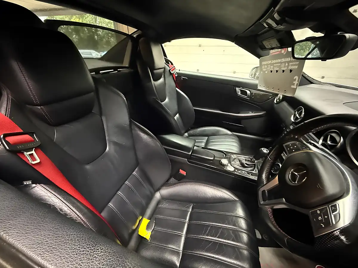Used 2014 Mercedes-Benz Slk AMG Sport Silver - Interior and Exterior details 15