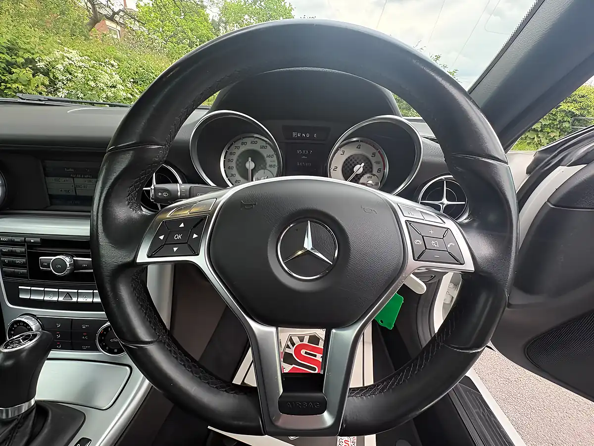 Used 2014 Mercedes-Benz Slk AMG Sport White - Interior and Exterior details 11