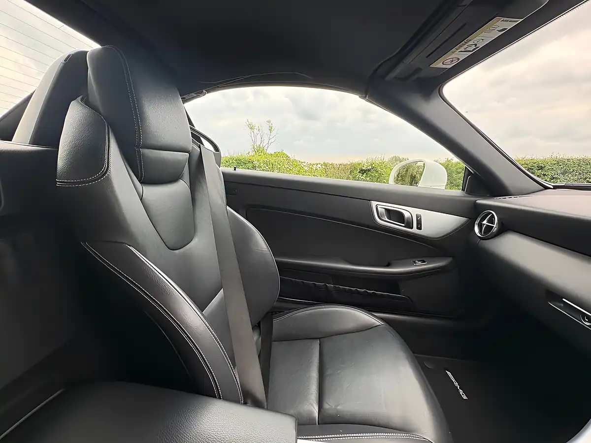 Used 2014 Mercedes-Benz Slk AMG Sport White - Interior and Exterior details 13