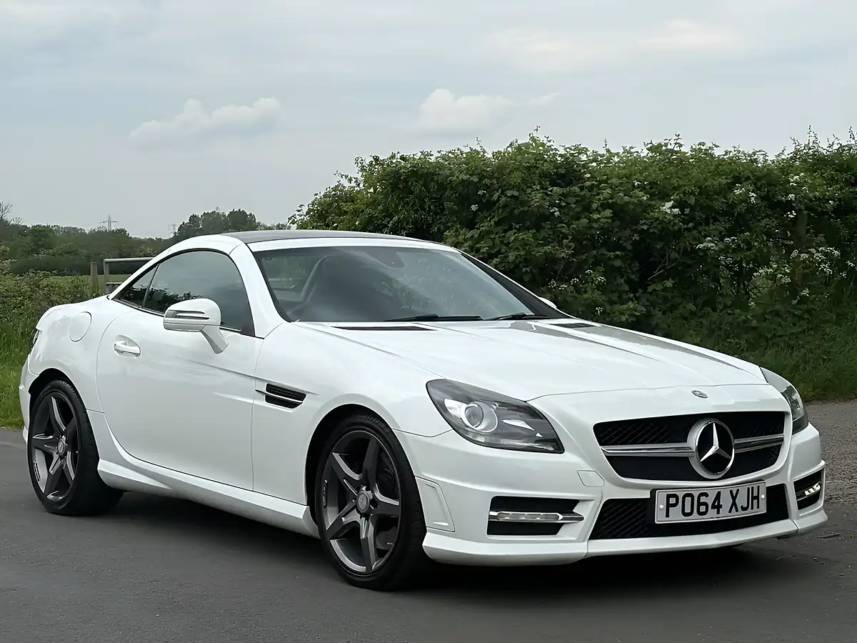 Used 2014 Mercedes-Benz Slk AMG Sport White - Interior and Exterior details 4