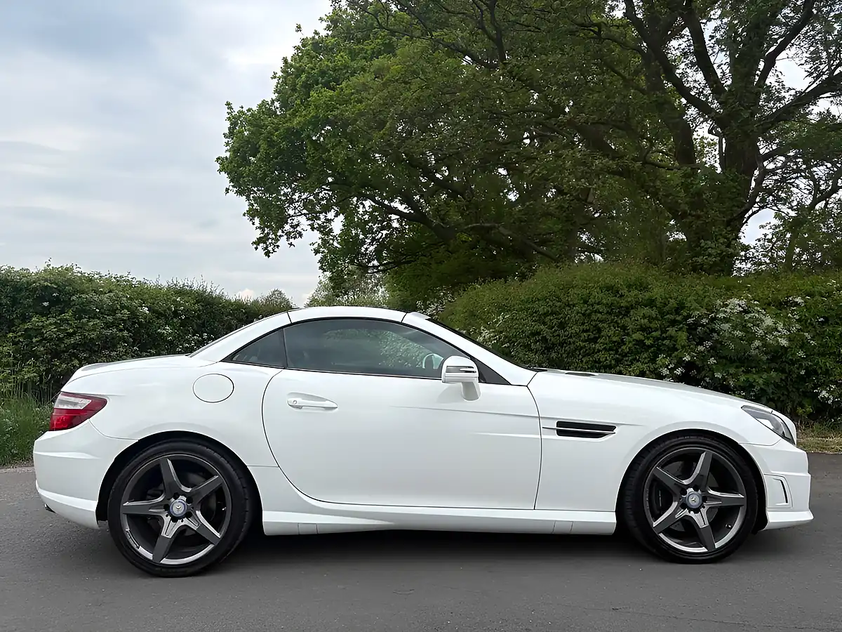 Used 2014 Mercedes-Benz Slk AMG Sport White - Interior and Exterior details 6