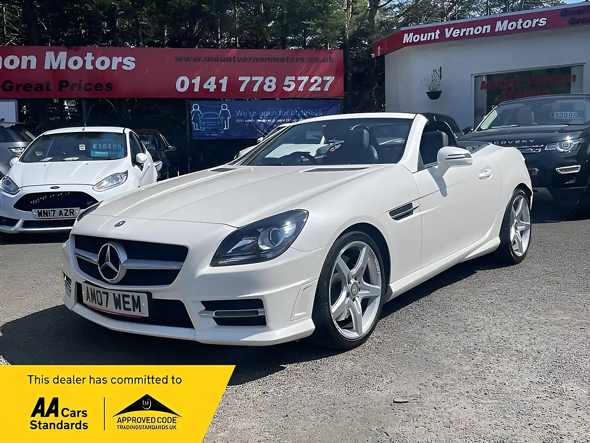 Used 2014 Mercedes-Benz Slk AMG Sport White - Front View