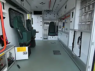 Used 2014 Mercedes-Benz Sprinter 519 Yellow - Interior and Exterior details 3