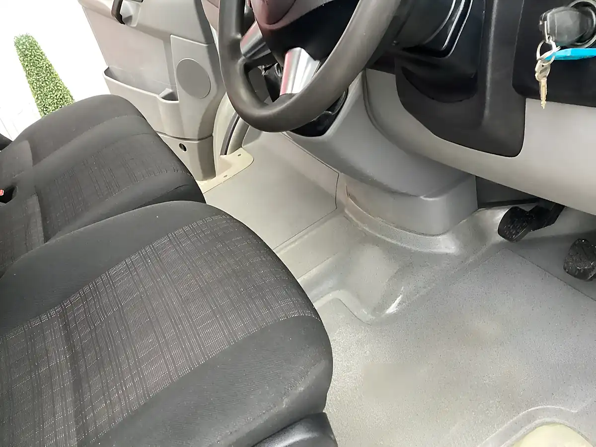Used 2014 Mercedes-Benz Sprinter Lwb Drop-Side White - Interior and Exterior details 12