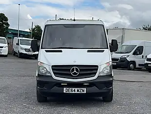 Used 2014 Mercedes-Benz Sprinter Mwb Low Roof White - Interior and Exterior details 10