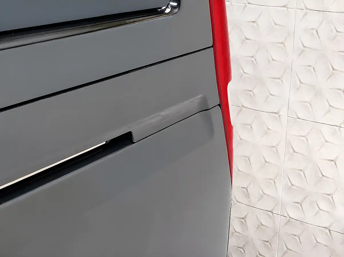 Used 2014 Mercedes-Benz Viano Avantgarde Obsidian Black - Interior and Exterior details 12
