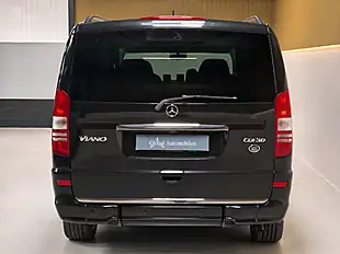 Used 2014 Mercedes-Benz Viano Avantgarde Obsidian Black - Interior and Exterior details 19