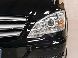 Used 2014 Mercedes-Benz Viano Avantgarde Obsidian Black - Interior and Exterior details 8