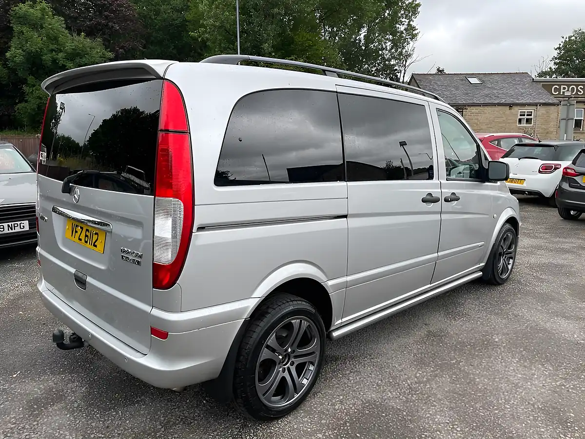 Used 2014 Mercedes-Benz Vito Dualiner Dualiner Sport Silver - Interior and Exterior details 4