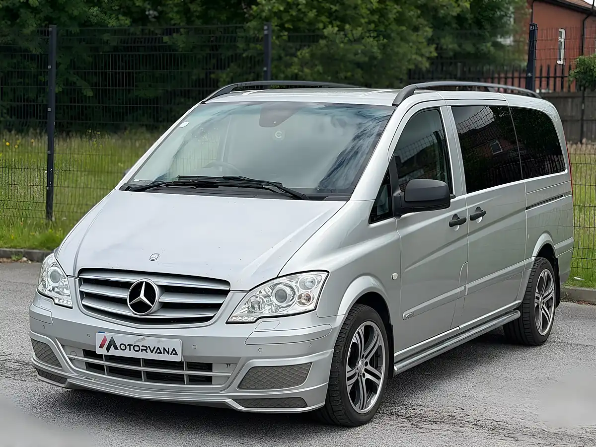 Used 2014 Mercedes-Benz Vito Dualiner Sport L3 Silver - Interior and Exterior details 3