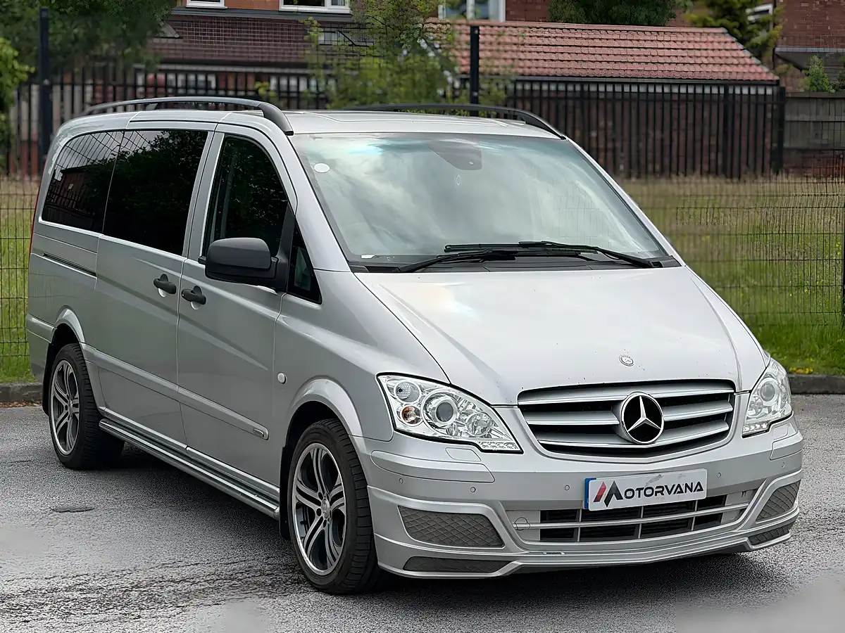 Used 2014 Mercedes-Benz Vito Dualiner Sport L3 Silver - Interior and Exterior details 6