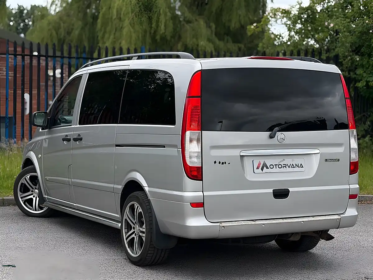 Used 2014 Mercedes-Benz Vito Dualiner Sport L3 Silver - Interior and Exterior details 9