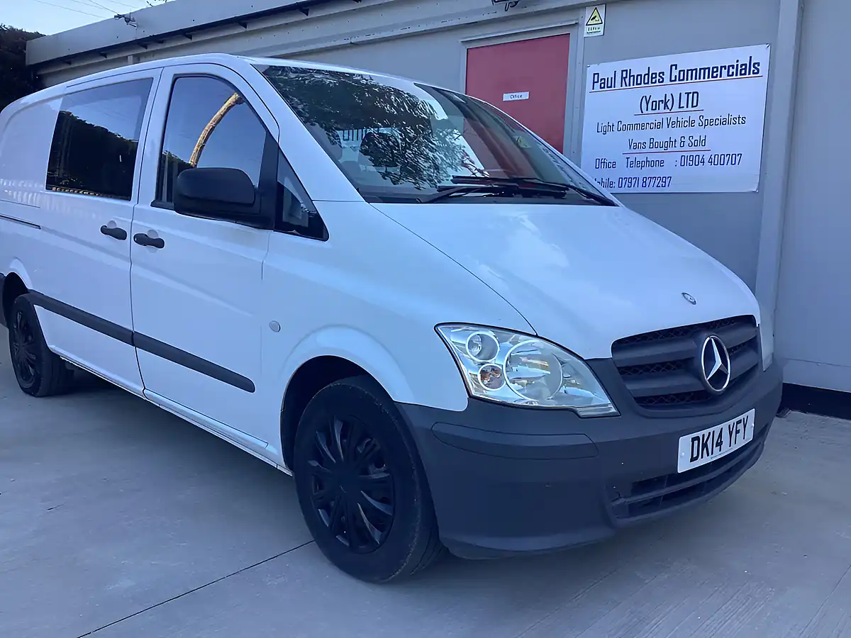 Used 2014 Mercedes-Benz Vito Dualliner White - Interior and Exterior details 2