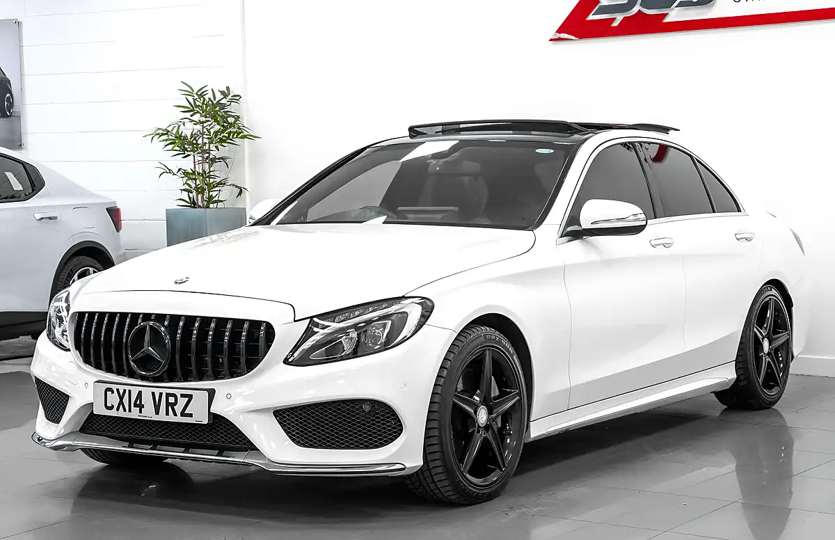 Used 2014 Mercedes C250 AMG Line Polar White - Front View