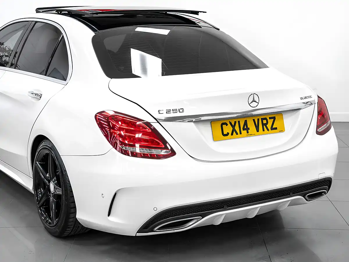 Used 2014 Mercedes C250 AMG Line Polar White - Interior and Exterior details 6