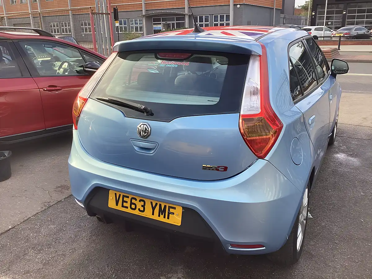 Used 2014 MG MG3 3 Form Sport Blue - Interior and Exterior details 8