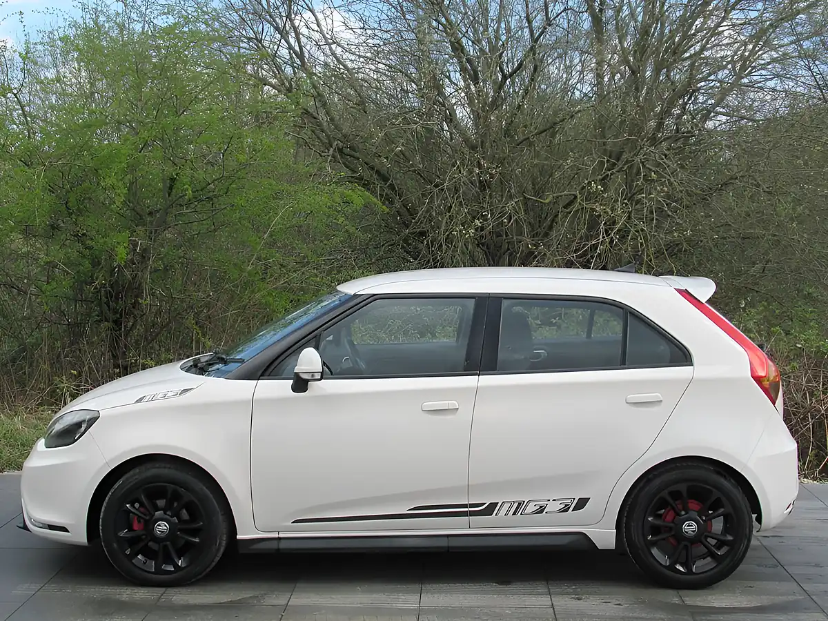 Used 2014 MG MG3 3Style White - Interior and Exterior details 19