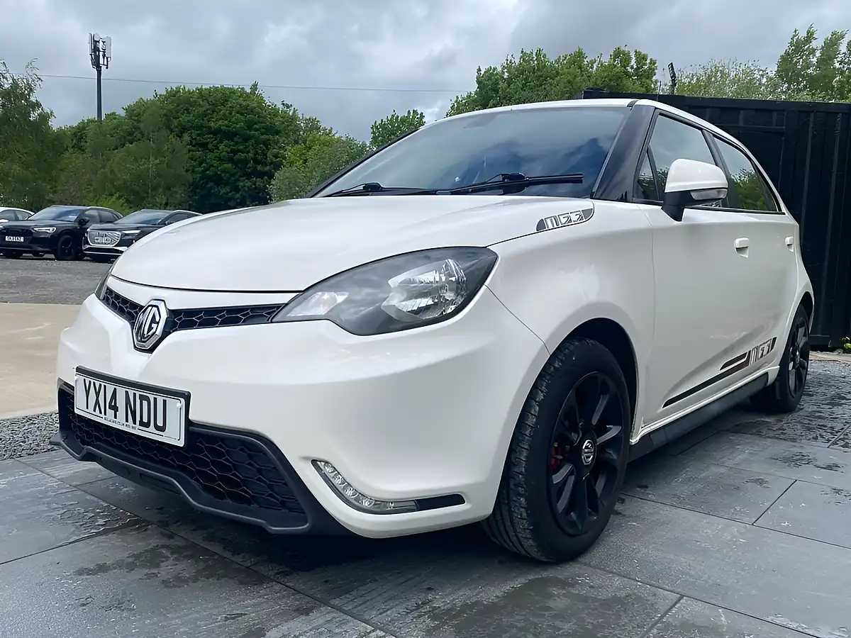 Used 2014 MG MG3 3Style White - Interior and Exterior details 3
