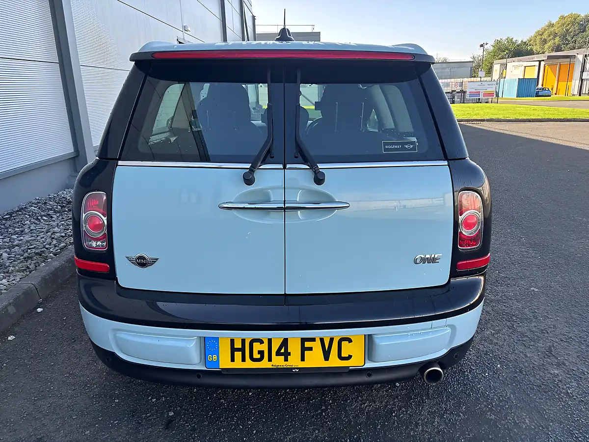 Used 2014 MINI Clubman One Blue - Interior and Exterior details 11