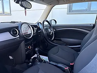 Used 2014 MINI Clubman One Blue - Interior and Exterior details 19