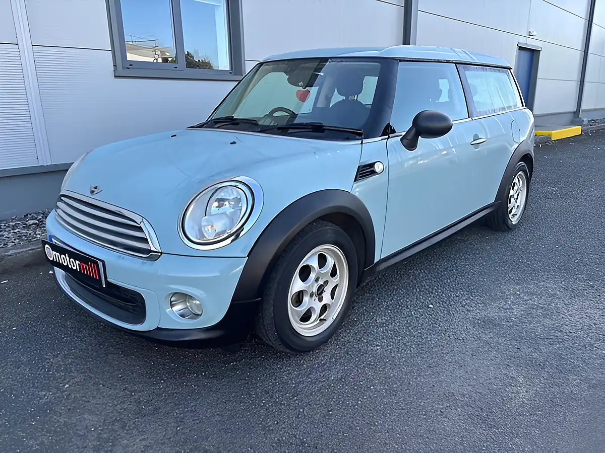 Used 2014 MINI Clubman One Blue - Interior and Exterior details 2