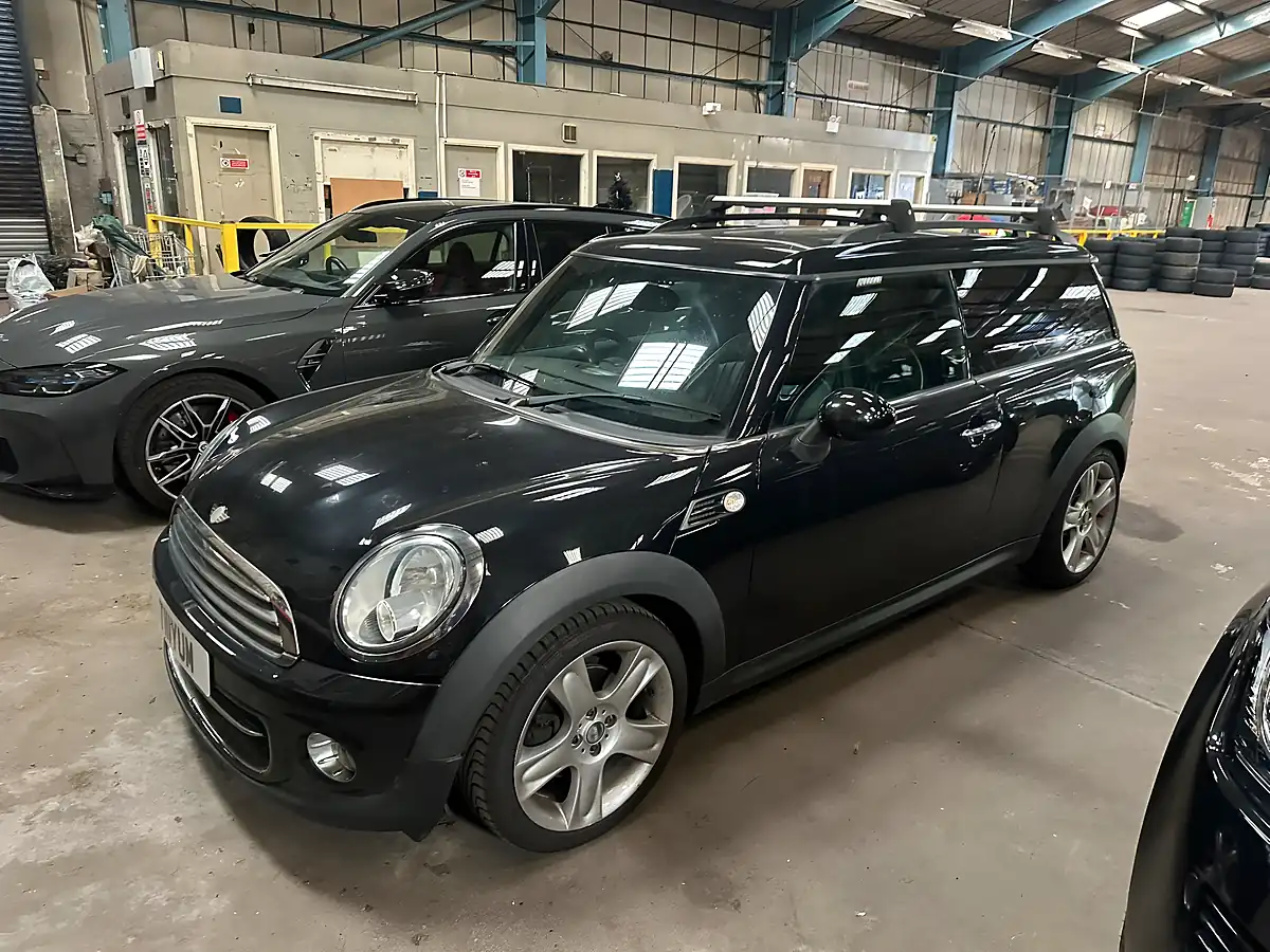 Used 2014 MINI Clubvan Cooper Midnight Black Metallic - Interior and Exterior details 4