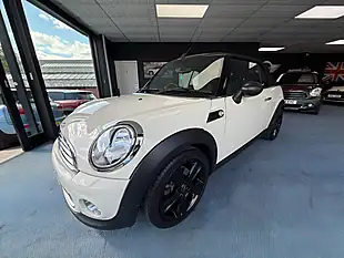 Used 2014 MINI Convertible One White - Interior and Exterior details 11