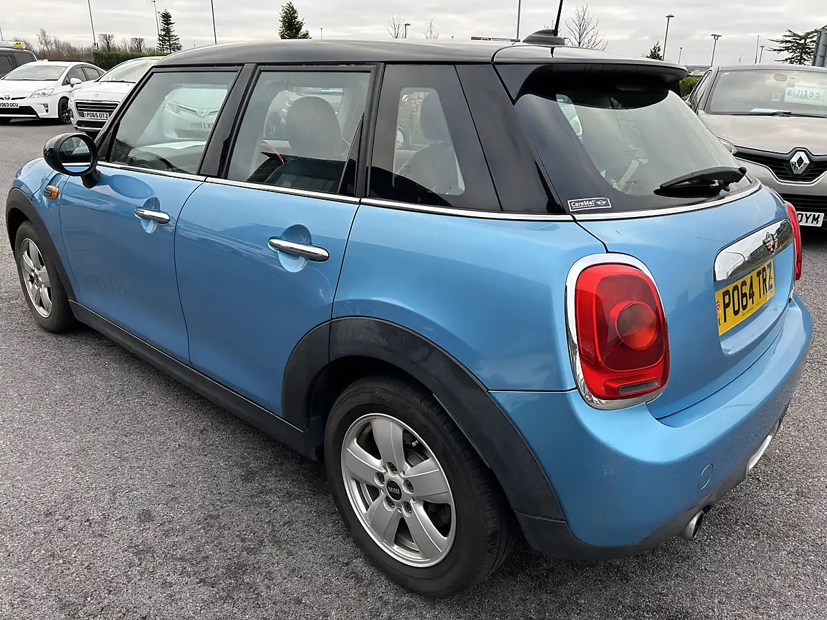 Used 2014 MINI Cooper Blue - Interior and Exterior details 4