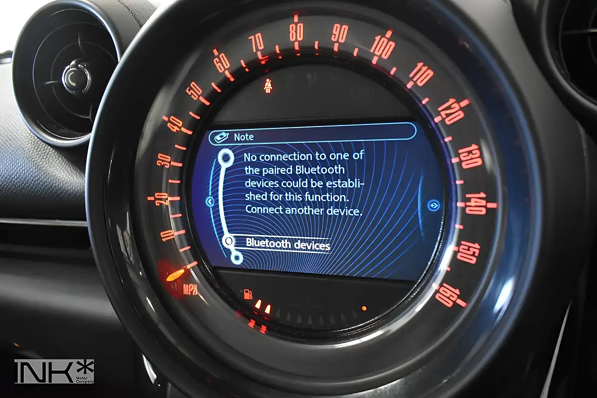 Used 2014 MINI Cooper Paceman White - Interior and Exterior details 13
