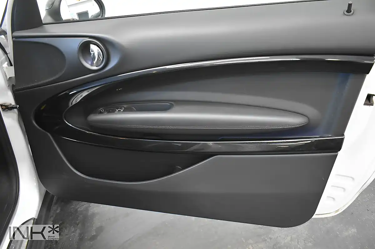 Used 2014 MINI Cooper Paceman White - Interior and Exterior details 19