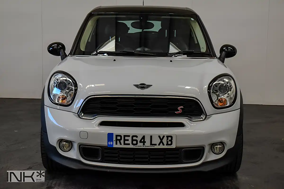 Used 2014 MINI Cooper Paceman White - Interior and Exterior details 4