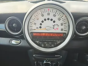 Used 2014 MINI Cooper White - Interior and Exterior details 12