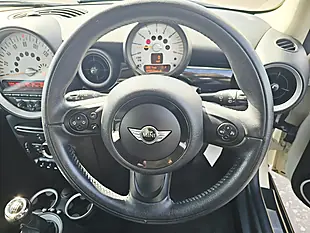 Used 2014 MINI Cooper White - Interior and Exterior details 13