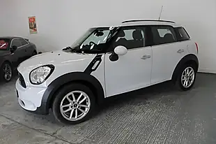 Used 2014 MINI Countryman Business Edition White - Interior and Exterior details 7