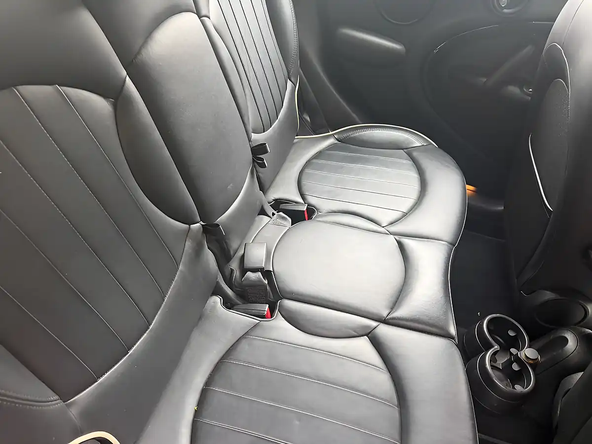 Used 2014 MINI Countryman Cooper Black - Interior and Exterior details 14