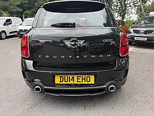 Used 2014 MINI Countryman Cooper Black - Interior and Exterior details 5