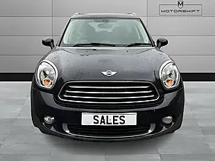 Used 2014 MINI Countryman Cooper Black - Interior and Exterior details 3