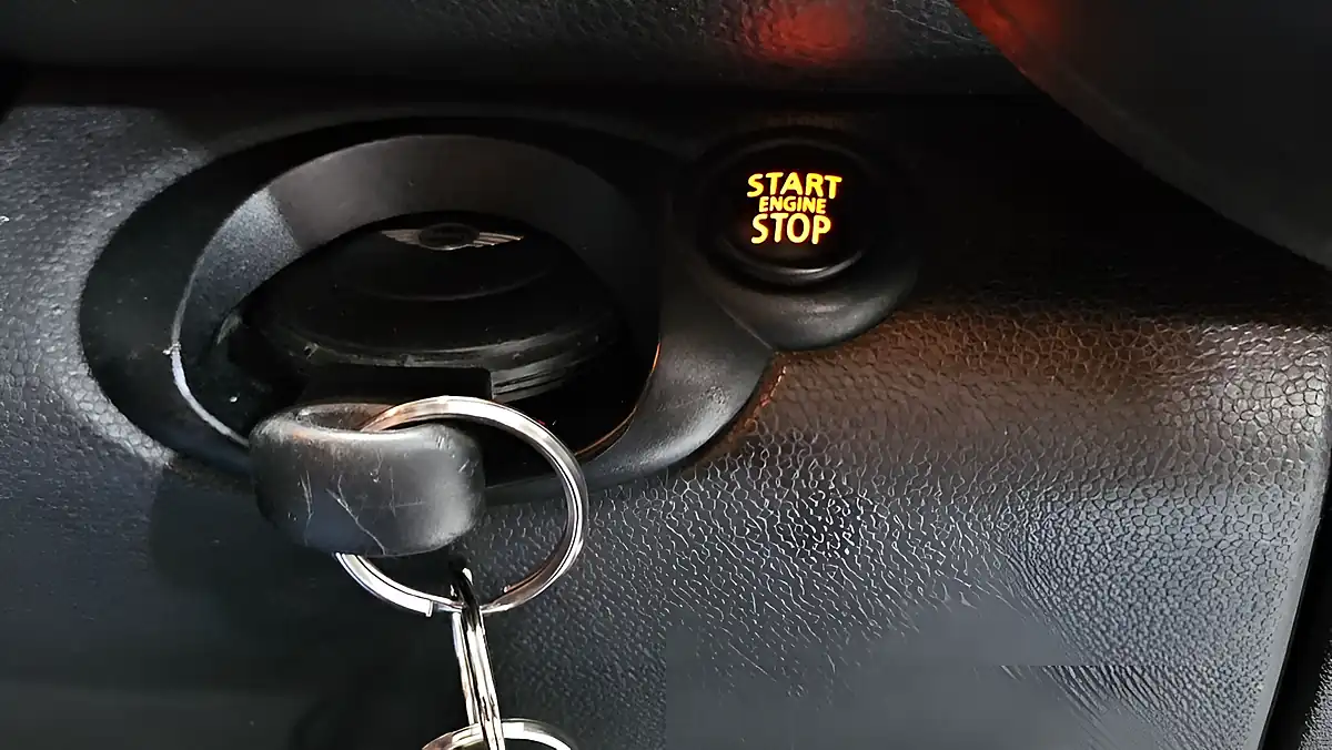 Used 2014 MINI Countryman Cooper Brown - Interior and Exterior details 15