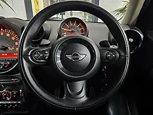 Used 2014 MINI Countryman Cooper Brown - Interior and Exterior details 16