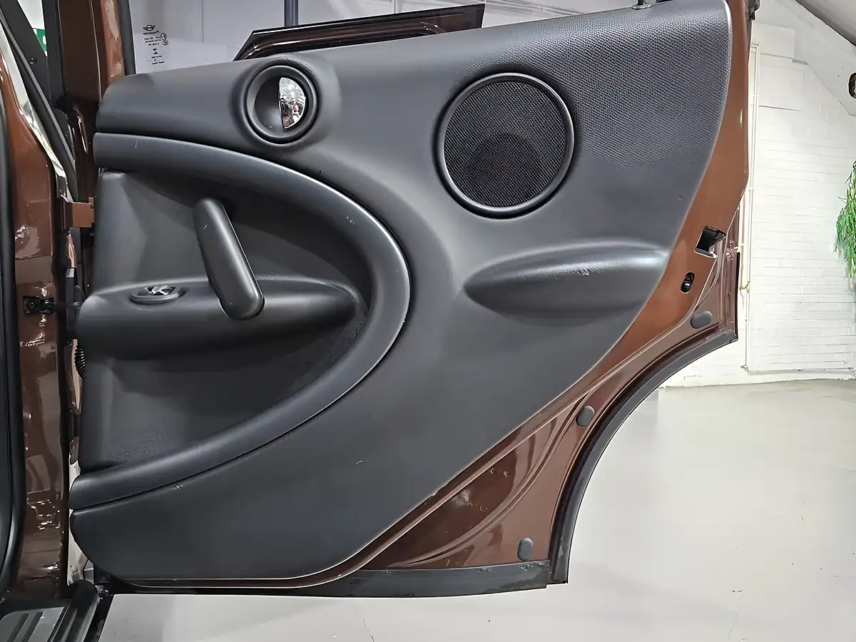 Used 2014 MINI Countryman Cooper Brown - Interior and Exterior details 18